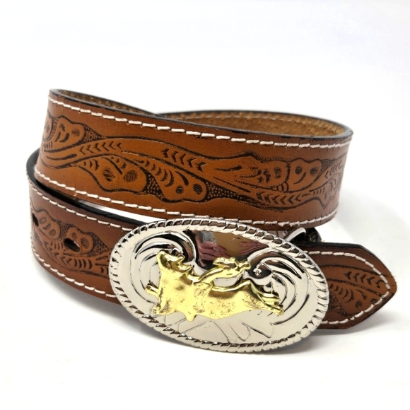 NOCONA BELT CO. BROWN EMBOSSED LEATHER BELT BULL RIDER BUCKLE YOUTH SIZE 22 BOYS - Picture 1 of 13